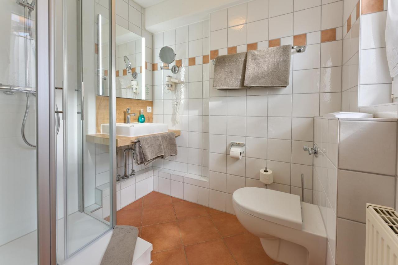 Thermen Appartements Gabriela 巴特克罗青根 外观 照片