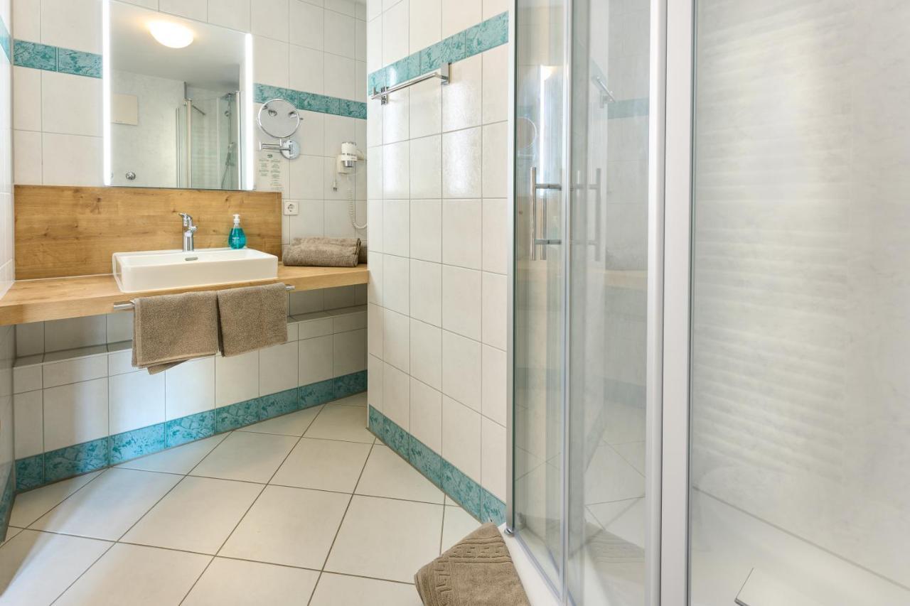 Thermen Appartements Gabriela 巴特克罗青根 外观 照片